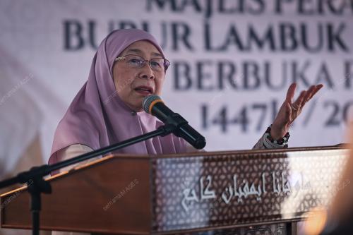 KL57_07032026_WAN_AZIZAH