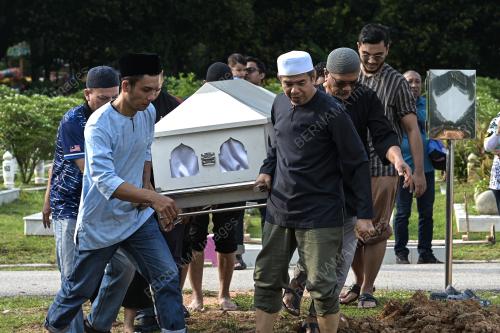 PENGEBUMIAN JENAZAH DATUK JAILANI HARUN