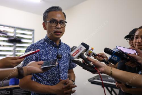 FAHMI FADZIL