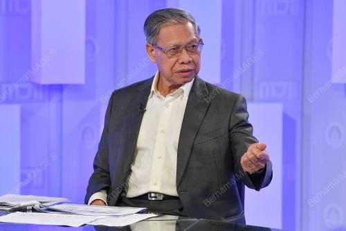 DATUK SERI MUSTAPA MOHAMED