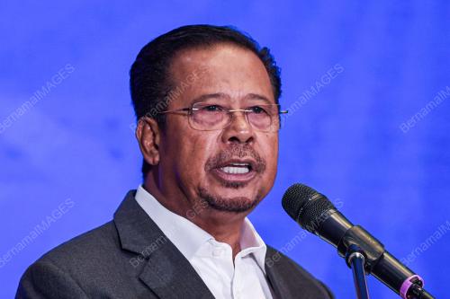 DATUK SERI ABDUL RAHMAN MOHAMAD