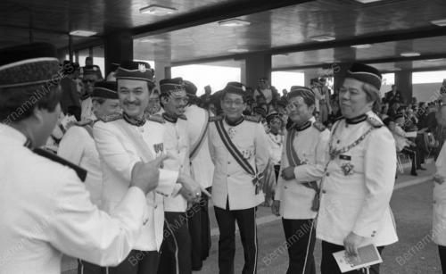 KL57_11032015_AGONG_RASMI