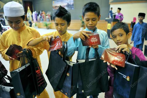 IDFR_ANAK YATIM BERBUKA PUASA