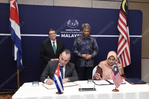 DATUK SERI MOHAMAD HASSAN