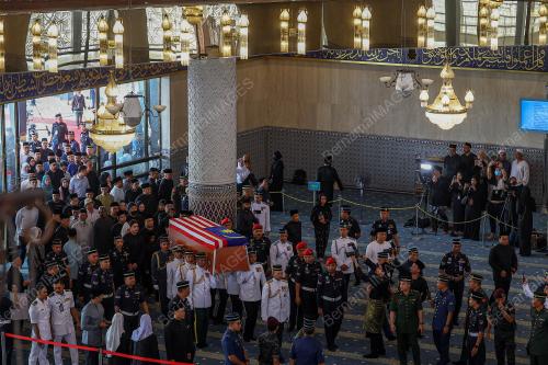 ALLAHYARHAM TUN ABDULLAH AHMAD BADAWI