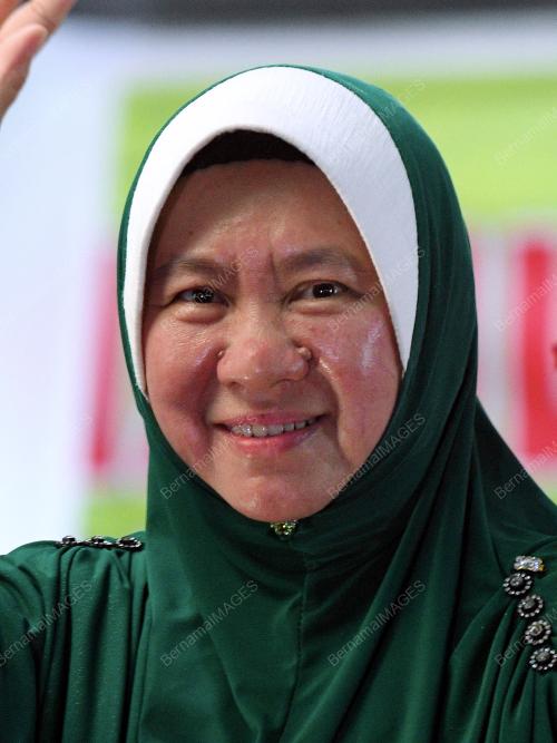 KL57_15082018_PAS_BN201808145851