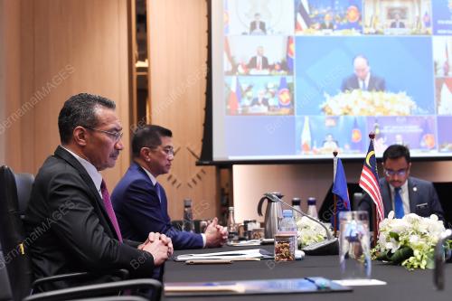 MAJLIS PENUTUP SIDANG KEMUNCAK ASEAN KE 37