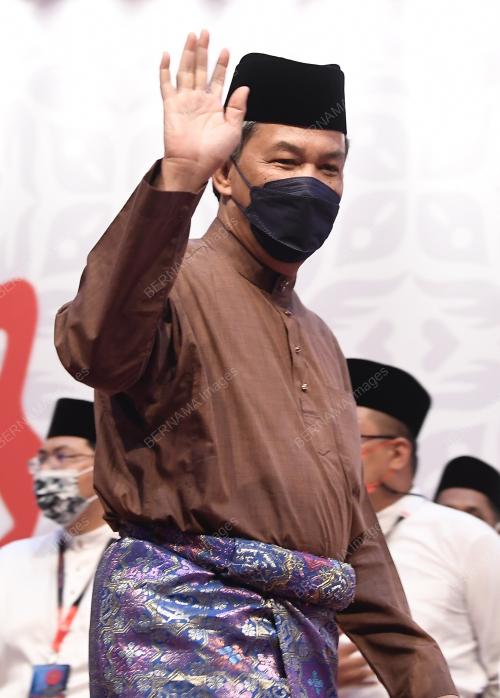 DATUK SERI MOHAMAD HASAN
