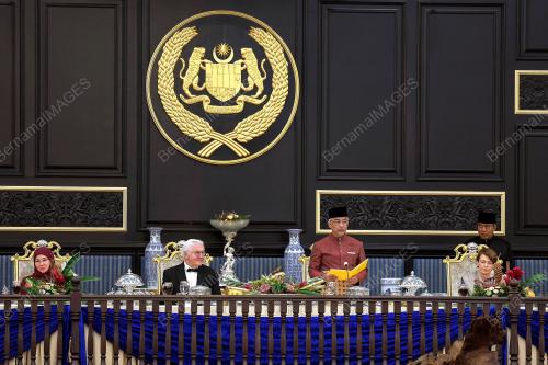 AL-SULTAN ABDULLAH RI'AYATUDDIN AL-MUSTAFA BILLAH SHAH