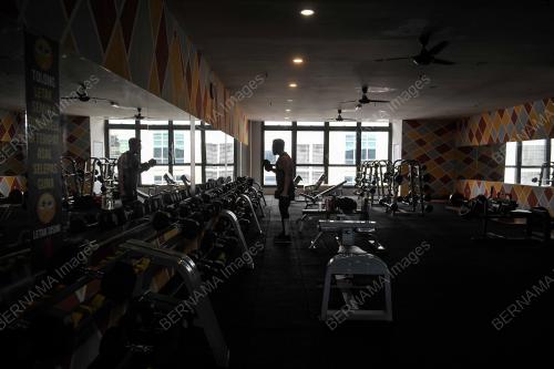 GIMNASIUM KEMBALI BEROPERASI