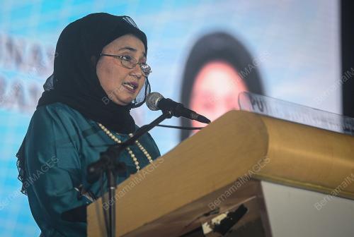 DATUK HASLINA ABDUL HAMID