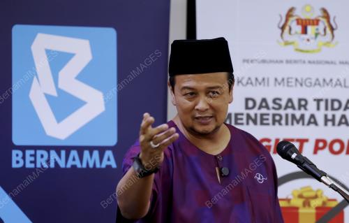 SYAMSUL DEBAT