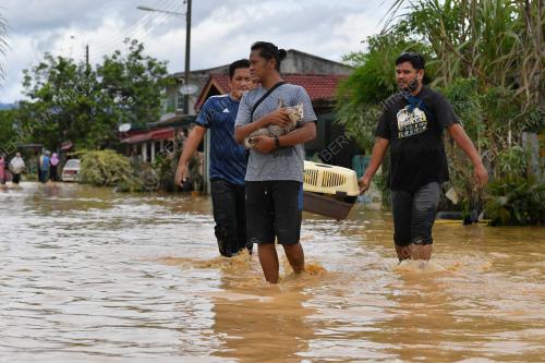 BANJIR_LANGAT