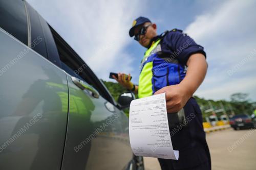 OPERASI KHAS TAILGATING