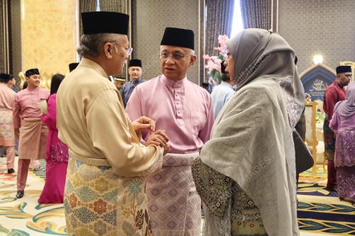 TAN SRI AFFENDI BUANG