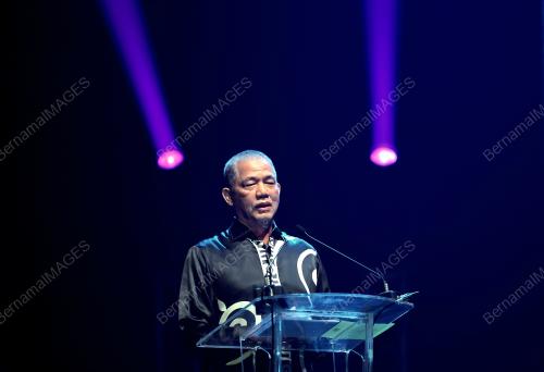 DATUK SERI FADILLAH YUSOF