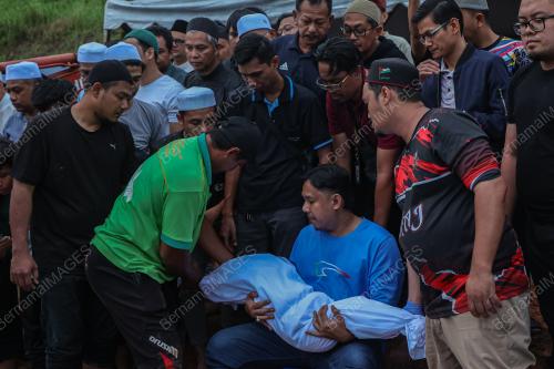 JENAZAH KEMALANGAN LEBUHRAYA UTARA-SELATAN