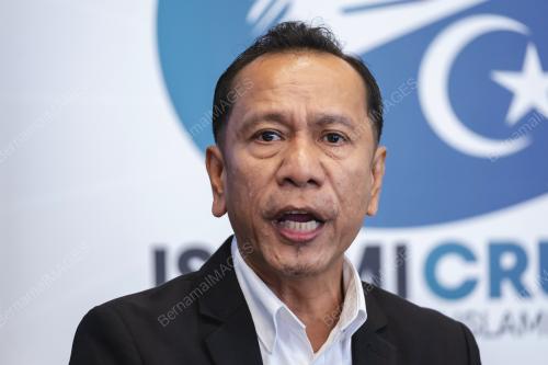 AB RAHMAN MOHD ALI