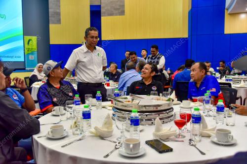 WAN AHMAD NAJIB WAN AHMAD LOTFI