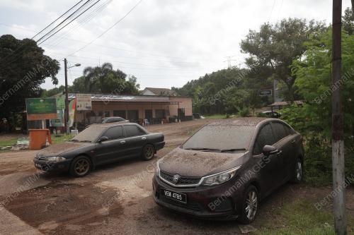 KEBAKARAN SALURAN PAIP GAS