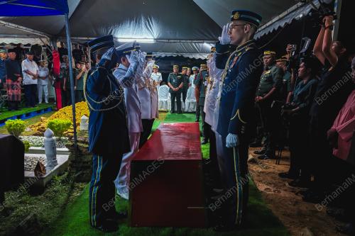 JENAZAH ALLAHYARHAM JENERAL TUN DR MOHAMED HASHIM