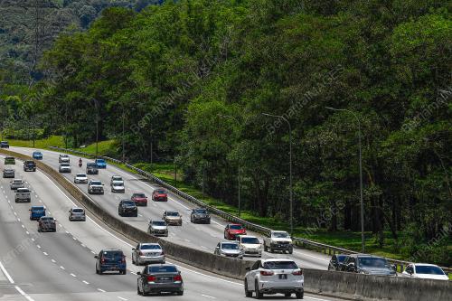 TINJAUAN ALIRAN TRAFIK