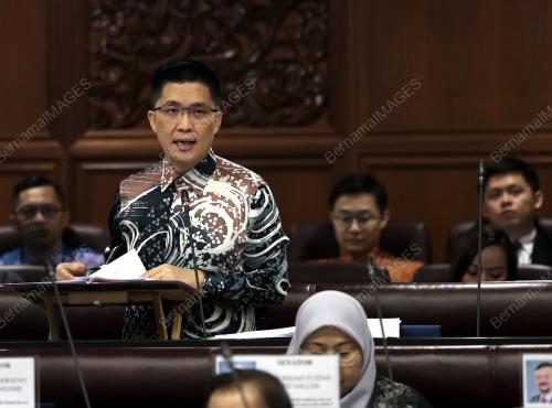 WONG KAH WOH