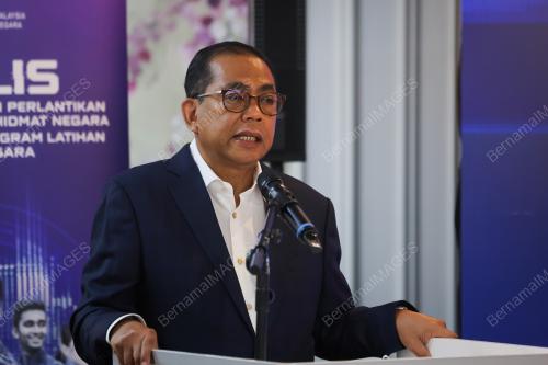 DATUK SERI MOHAMAD KHALED NORDIN