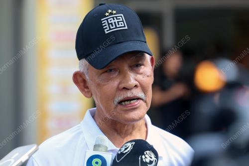 DATUK SRI AZZUDDIN AHMAD