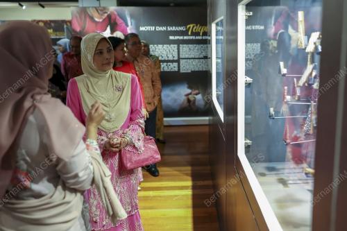 SULTANAH NUR ZAHIRAH