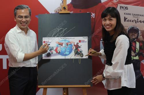FAHMI FADZIL
