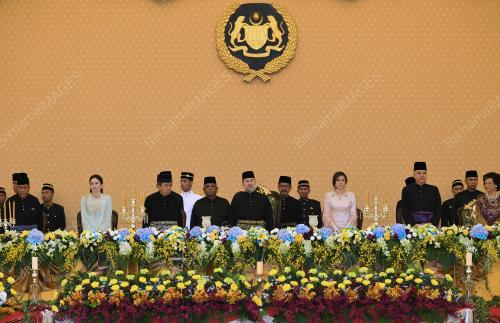 KL58_11102017_RAJA_BN201710108072