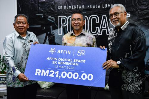 ADLY ZAHARI