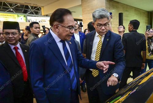 DATUK SERI ANWAR IBRAHIM