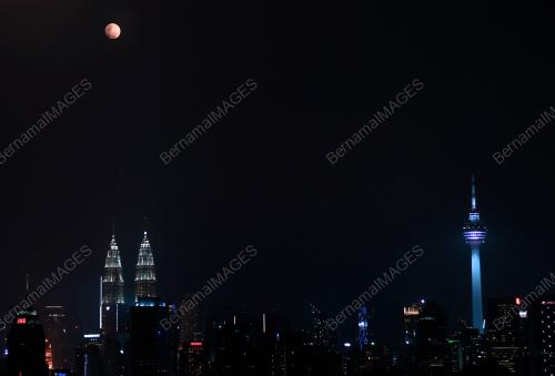 KL58_19042019_BULAN