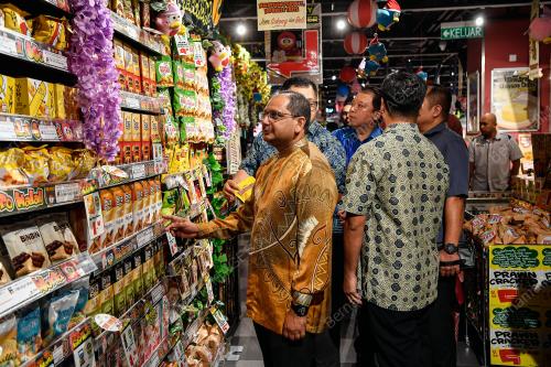 DATUK ROHAIZI BAHARI