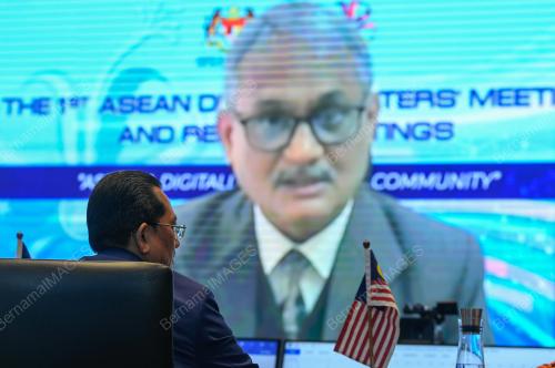 DATUK SERI MOHAMMAD MENTEK