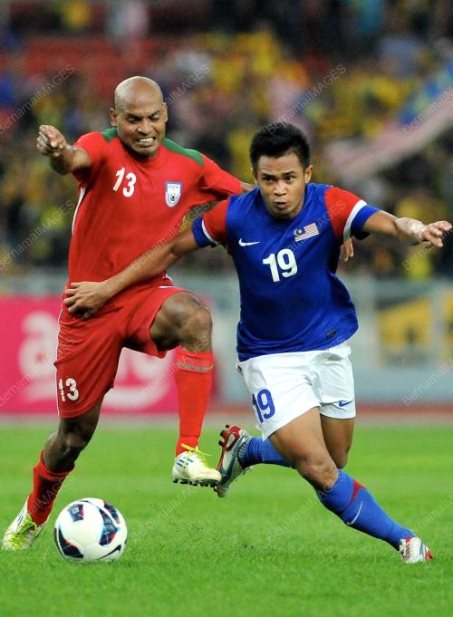 KL58_20112012_BOLA