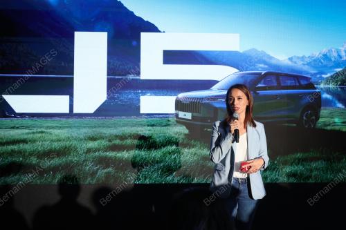 EMILY LEK