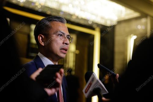 FAHMI FADZIL