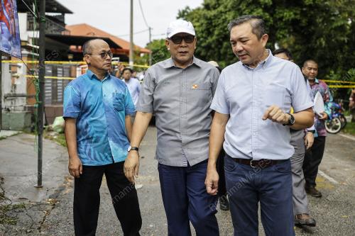 TANAH RUNTUH PUCHONG