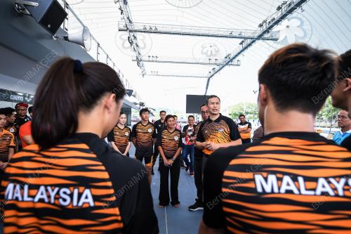 KL58_23032018_KOMANWEL_BN201802159076