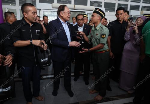DATUK SERI ANWAR IBRAHIM