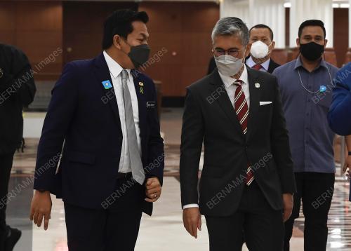 TENGKU DATUK SERI ZAFRUL TENGKU ABDUL AZIZ  