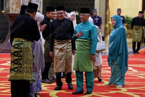 AL-SULTAN ABDULLAH RI'AYATUDDIN AL -MUSTAFA BILLAH SHAH