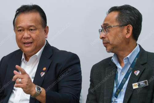 DATUK SERI ALEXANDER NANTA LINGGI