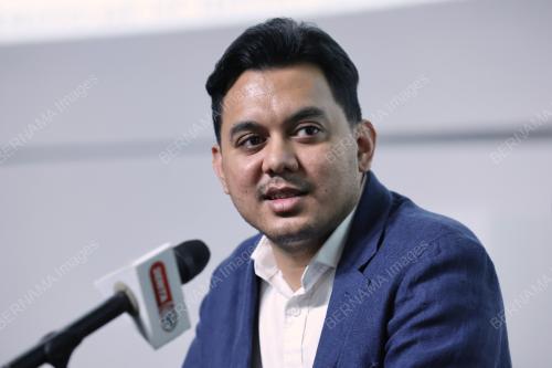 SM AZLI SM NASIMUDDIN KAMAL
