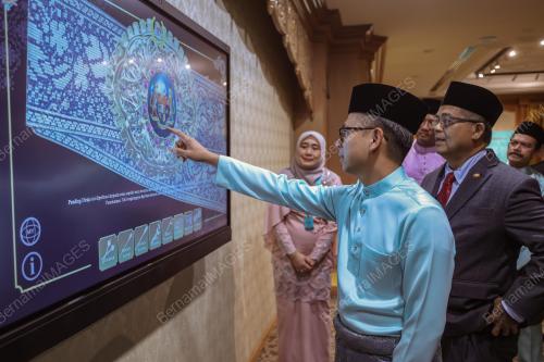 FAHMI FADZIL