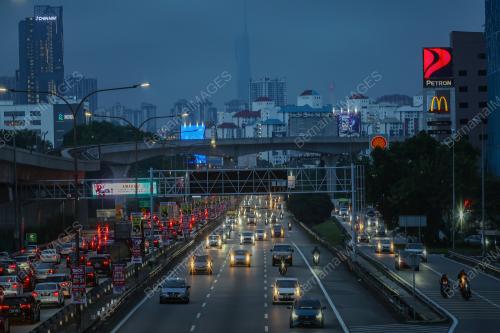 TINJAUAN ALIRAN TRAFIK