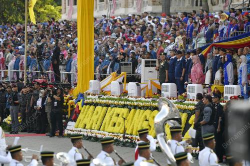AL-SULTAN ABDULLAH RIÃ•AYATUDDIN AL-MUSTAFA BILLAH SHAH